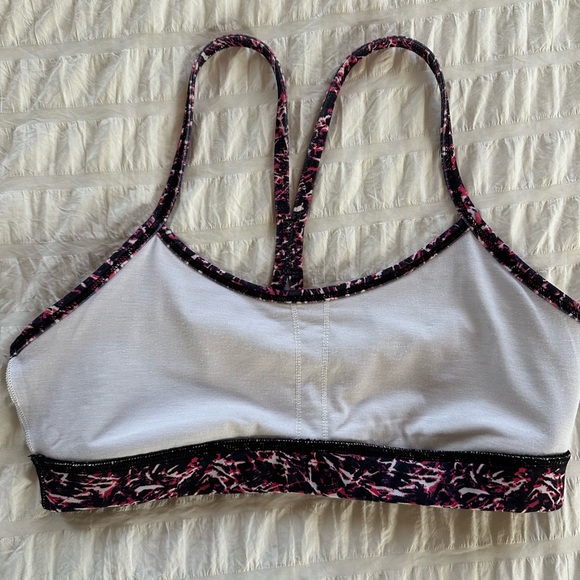 LULULEMON Multi Color Flow Y Bra IV Sz 6 - Picture 8 of 10